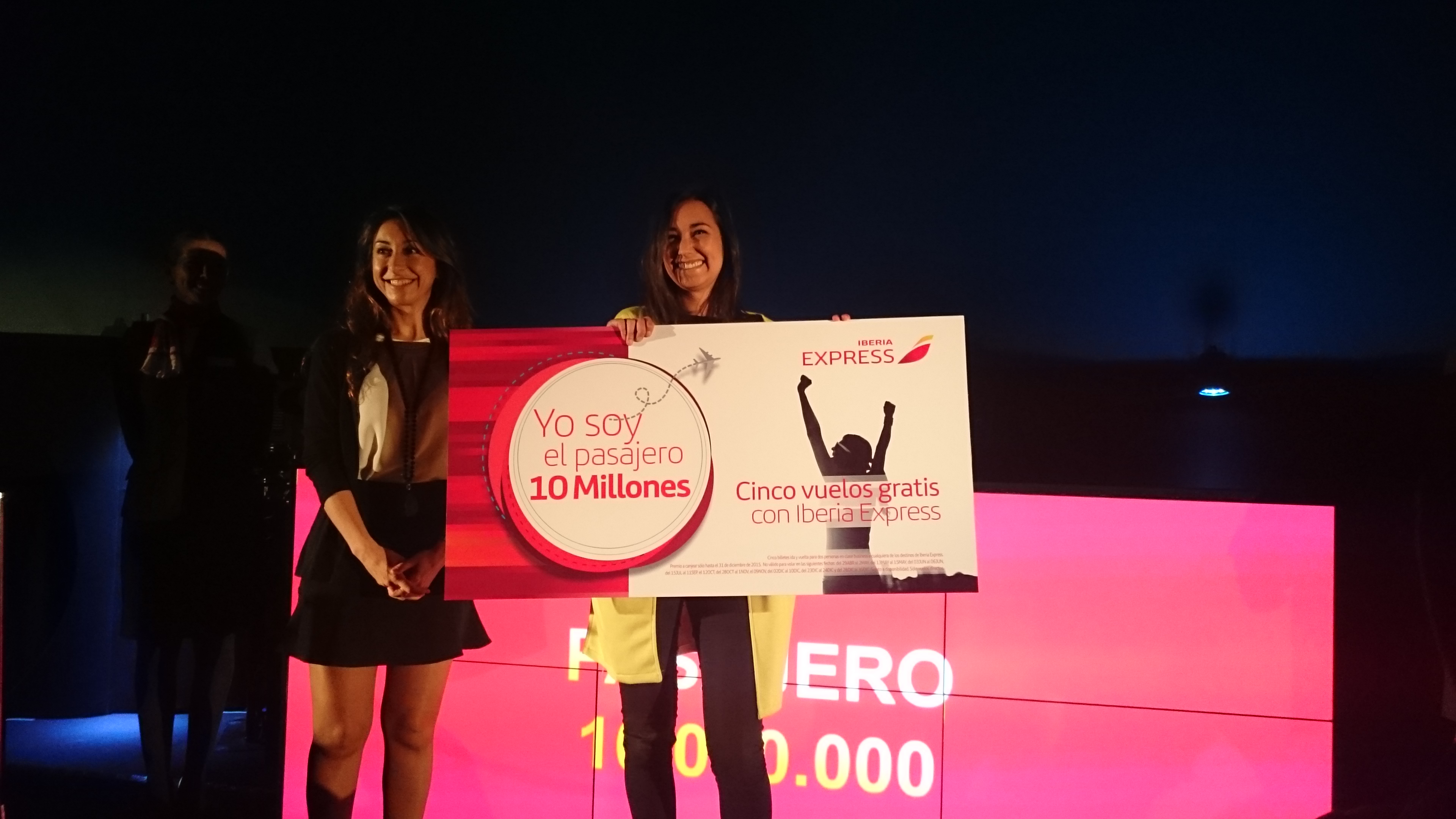 Pasajera 10 millones de Iberia Express